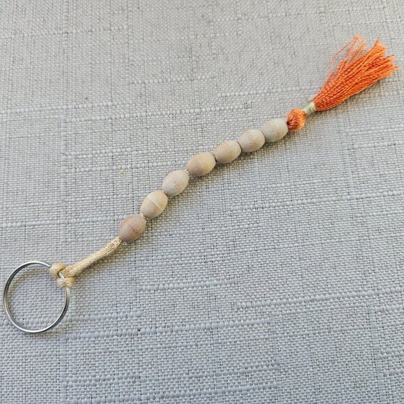 Keychain Real wood Beads Handmade 7 Beads Orange Tassel Keys Holder - Picture 8 of 11